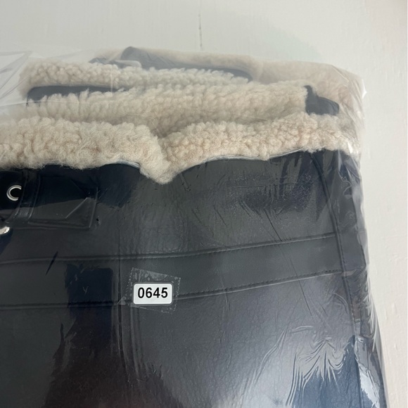 Hugo Boss Lambskin Leather Shearling Buckle Strap Coat Size Large NWT Dark Grey - Picture 13 of 13